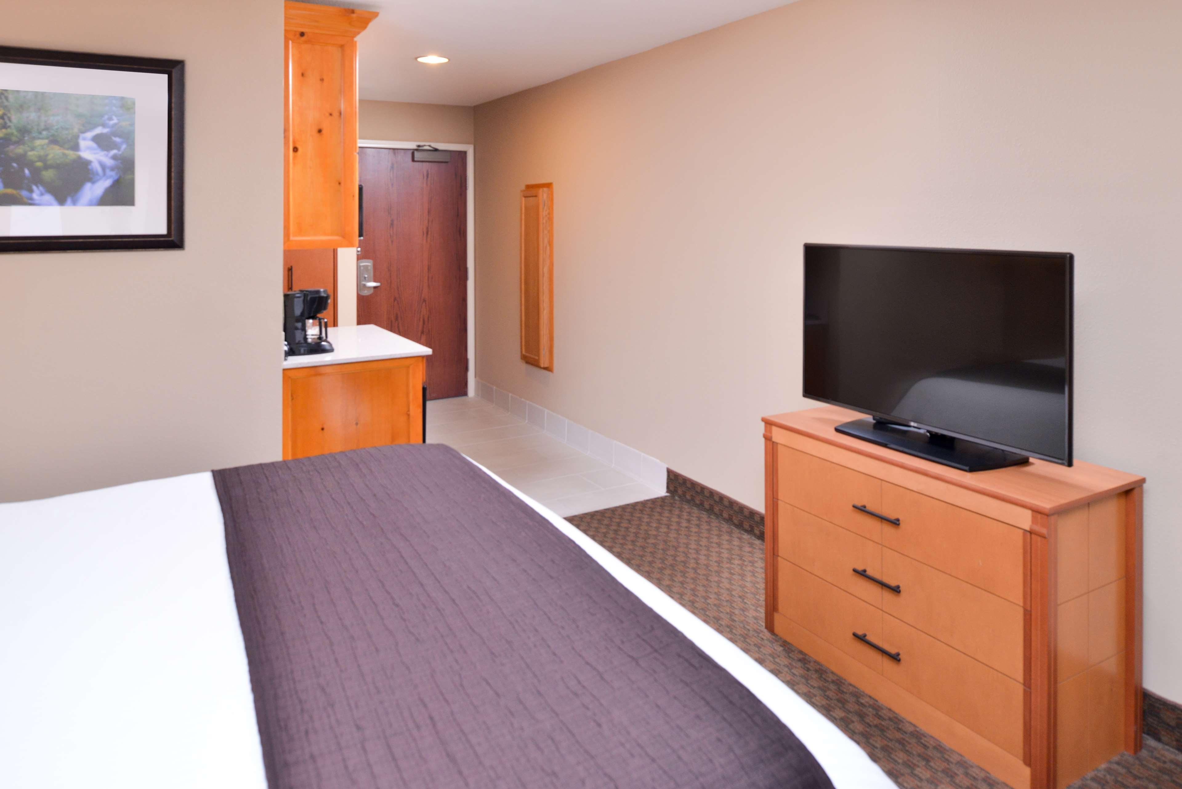 Best Western Plus Olympic Inn Klamath Falls Bagian luar foto