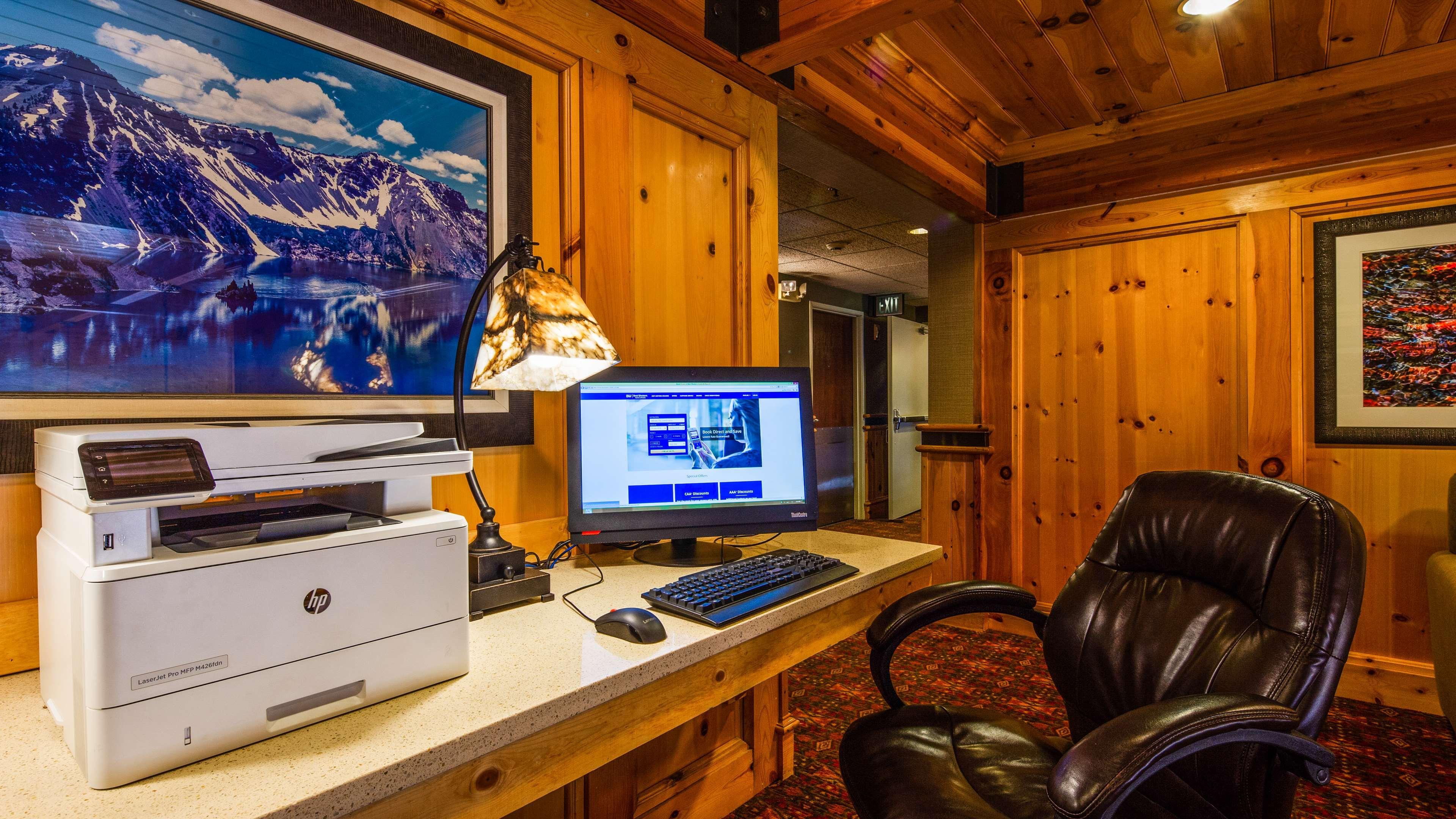 Best Western Plus Olympic Inn Klamath Falls Bagian luar foto