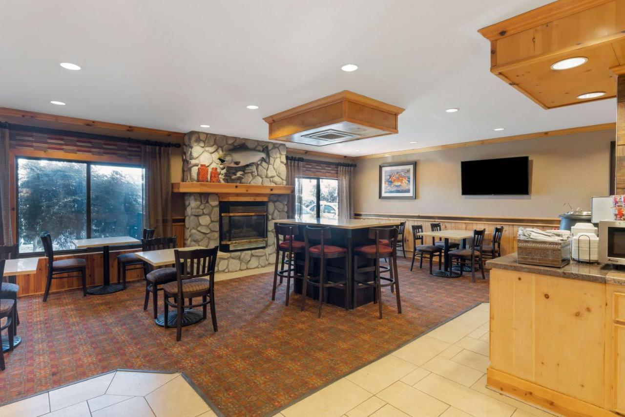 Best Western Plus Olympic Inn Klamath Falls Bagian luar foto