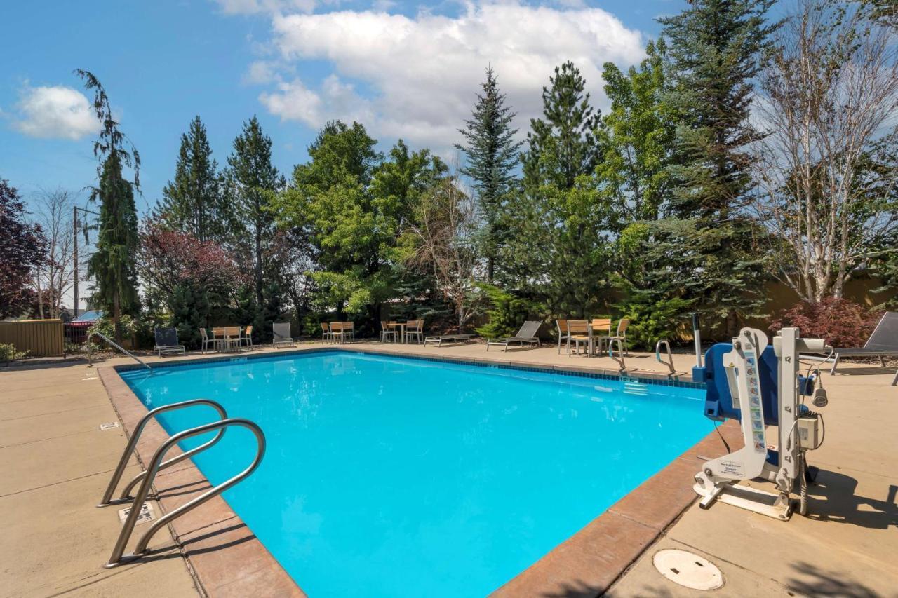 Best Western Plus Olympic Inn Klamath Falls Bagian luar foto